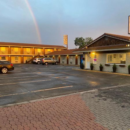 Inn On 3Rd Ave Moses Lake Buitenkant foto